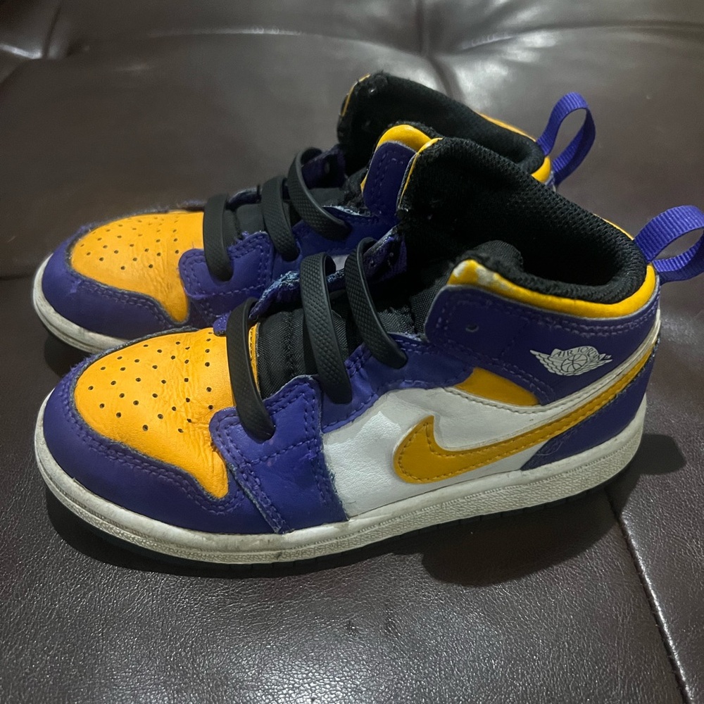 Nike Kids's Purple and Yellow Sneakers